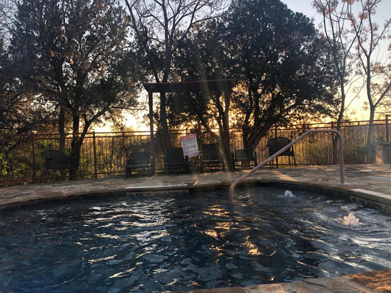 Gruene River Hotel & Retreat New Braunfels Buitenkant foto